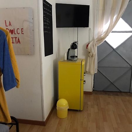 Tenuta Palladini 5 Chilometri Da Porto Cesario Leverano Buitenkant foto